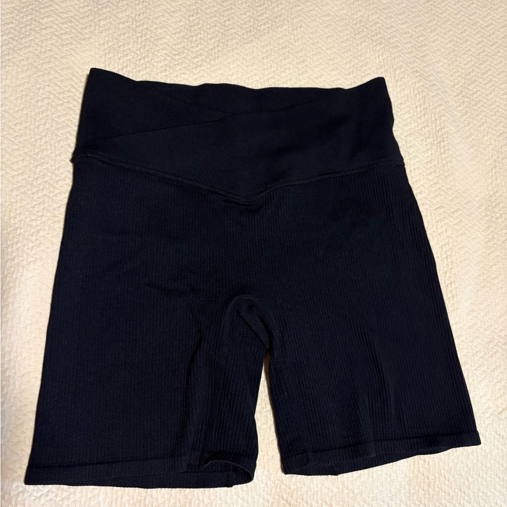 High-Waist Black Women’s Ribbed Bike Shorts